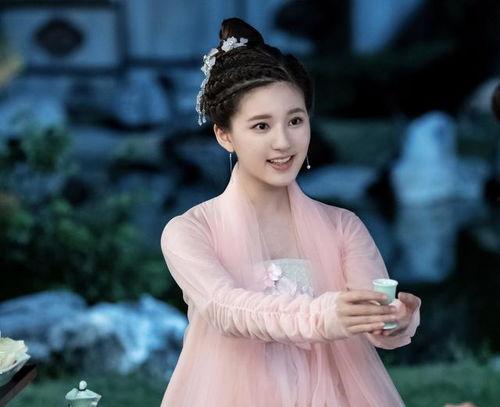 吃瓜爆料传闻中的陈芊芊,瓜田李下，揭开神秘面纱的宫廷传奇