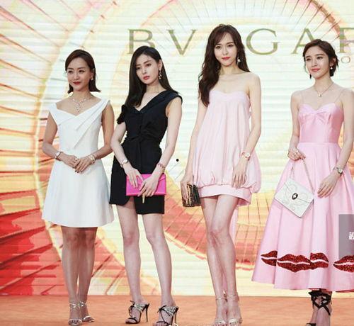 女明星网红同台比美,一场视觉盛宴的美丽对决