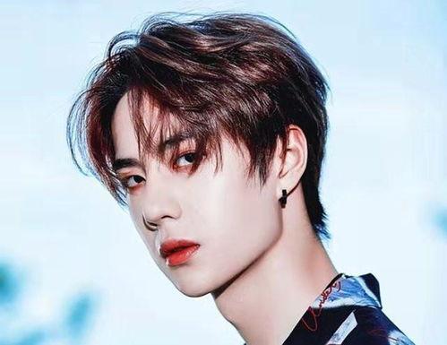 明星网红奢潮推荐,明星网红倾心推荐的时尚潮流大盘点